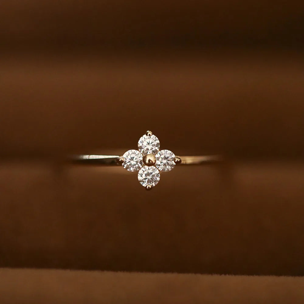 Anel Flor Zircônia Prata 925 – Anneau Fleuri Simplicité