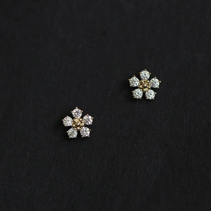 Brinco Dourado Flor Boho Zircônias Prata 925 – Fleur Bohème Simplicité