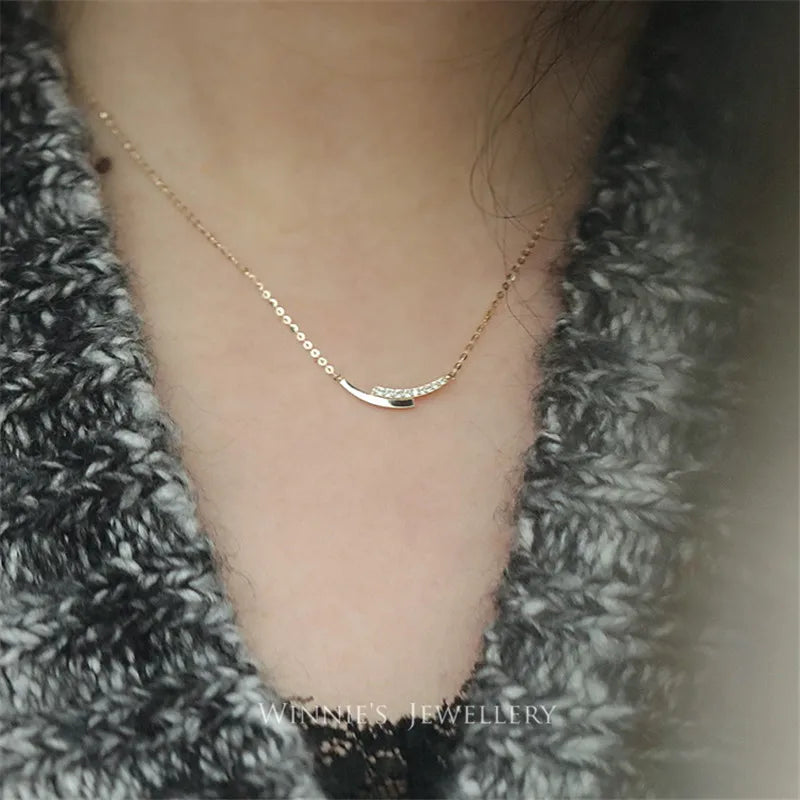 Colar Prata 925 Pingente Pavê Cristal Cruzado Banhado Ouro – Croisée Brillante Simplicité