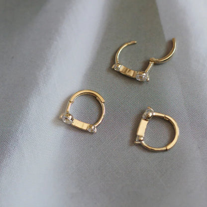 Brinco Arco Cristal Banhado a Ouro 14K – Arc Cristal Simplicité