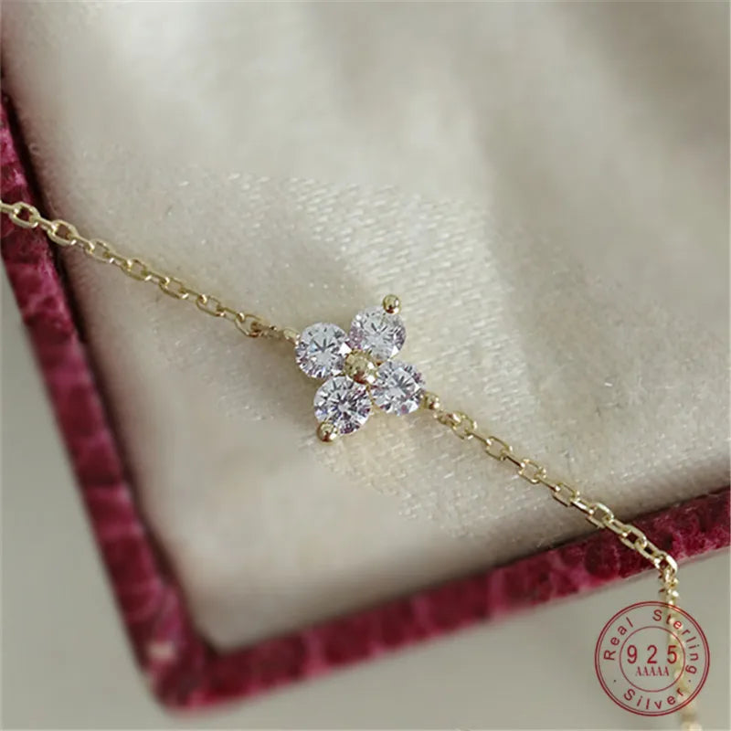 Pulseira Prata 925 Flor Coreana Zircônia Banhada Ouro – Fleur Orientale Simplicité