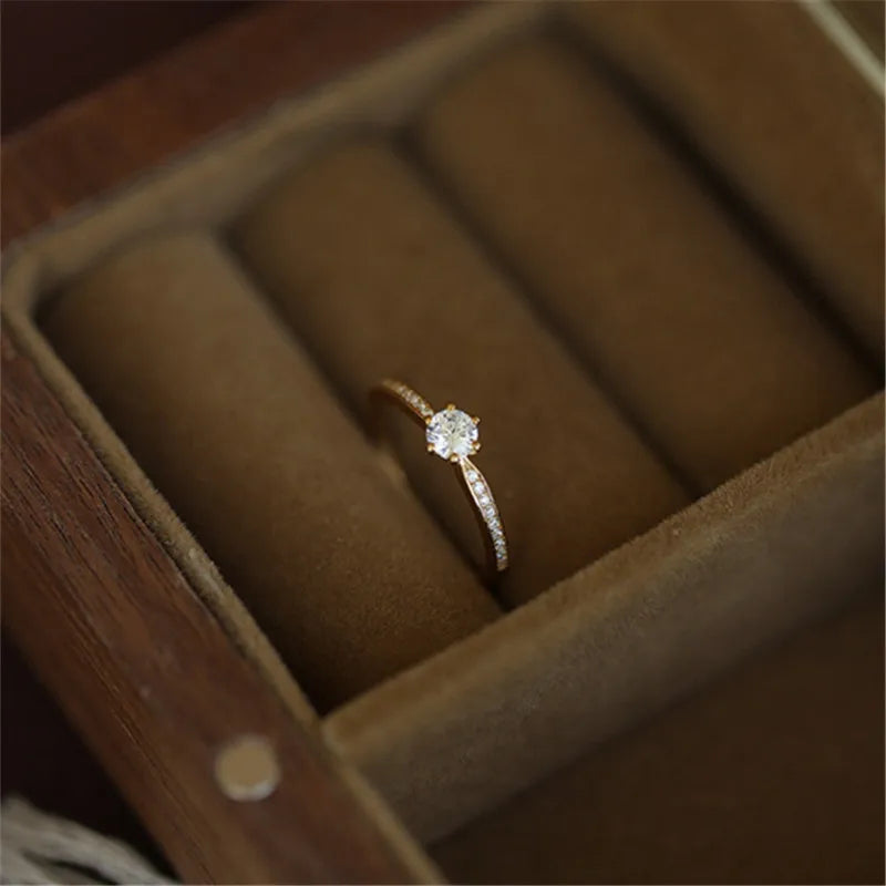 Anel Zircônia Brilhante Prata 925 – Diamant Scintillant Simplicité