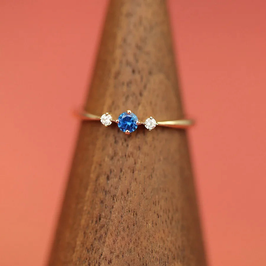 Anel Dourado Zircônia Azul Prata 925 – Saphir Bleu Simplicité