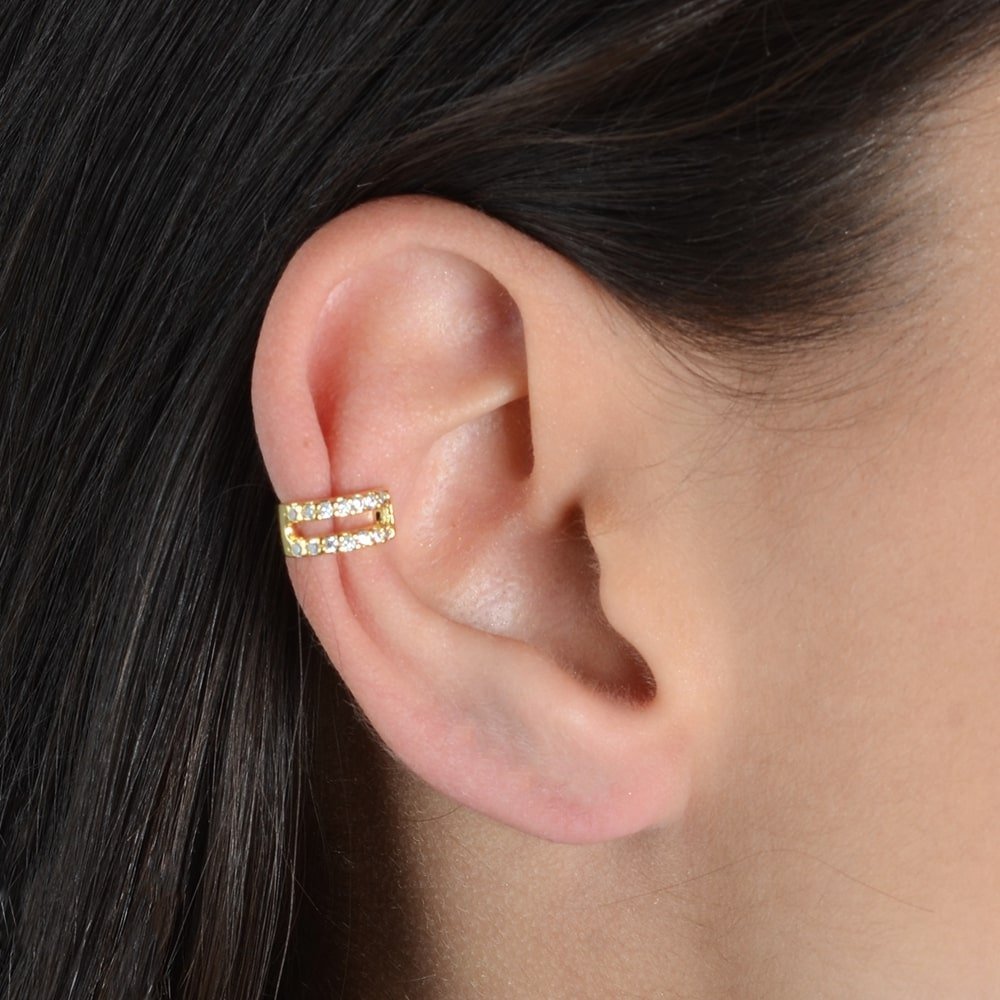 Piercing dourado Étoile Filante Simplicité em detalhe