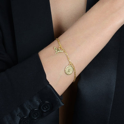Pulseira dourada Bracelet du Notre Père Simplicité em detalhe