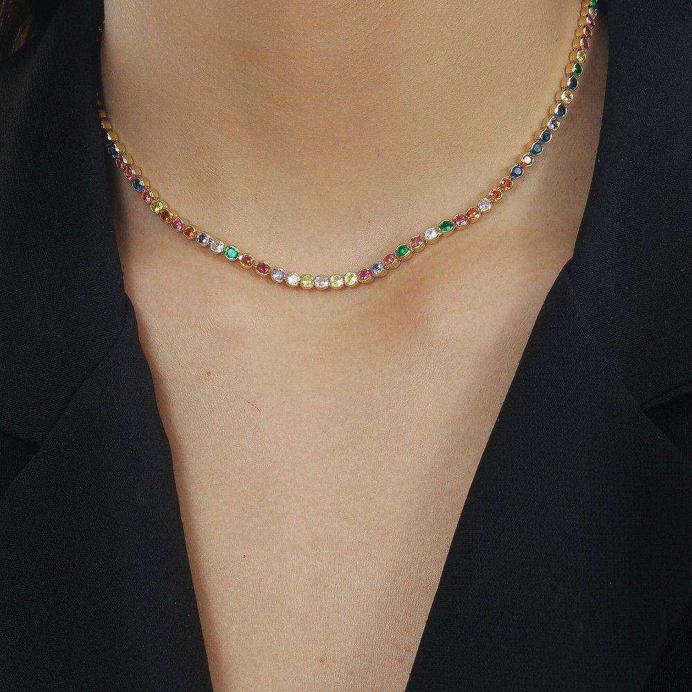 Colar choker dourado Riviera Multicolore Simplicité em detalhe
