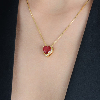 Colar dourado Cœur Rubis Simplicité em detalhe