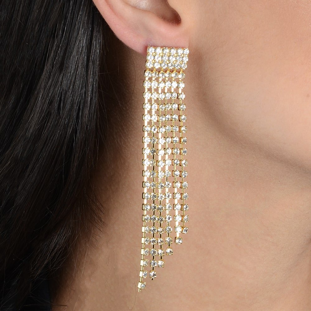 Brinco dourado statement Cascade de Strass Simplicité em detalhe