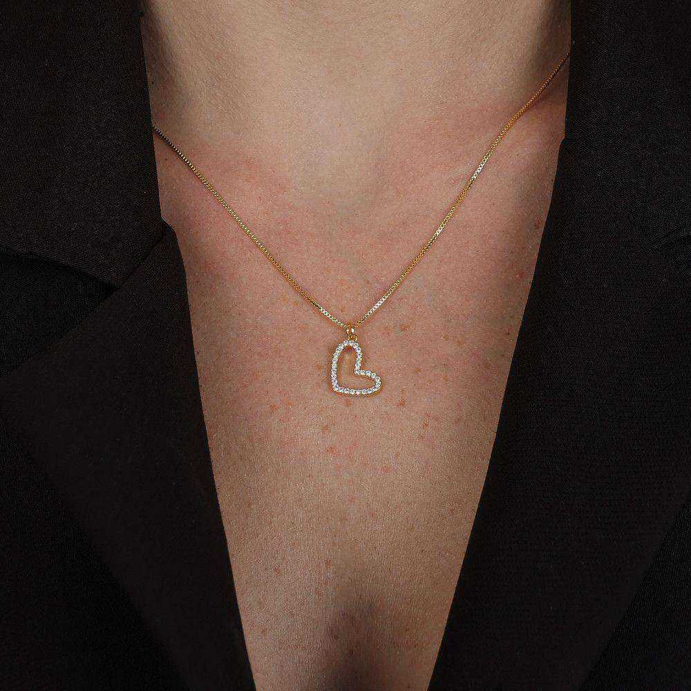 Colar dourado Cœur Irrégulier Ajouré Simplicité em detalhe