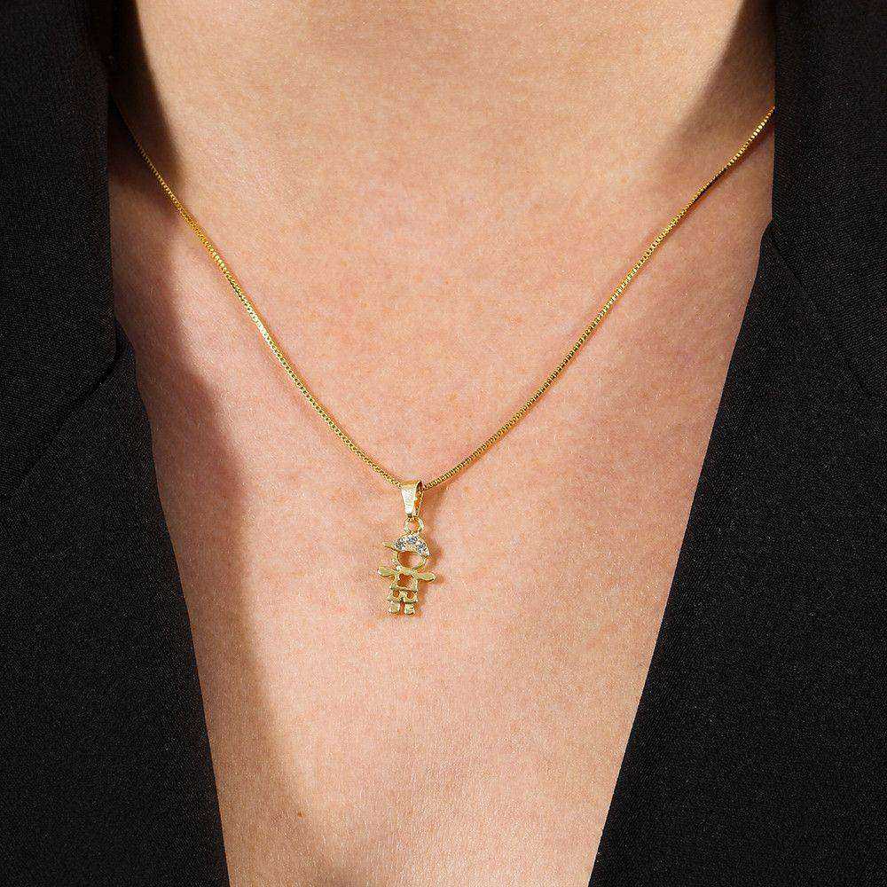 Colar dourado Fils Chéri Simplicité em detalhe
