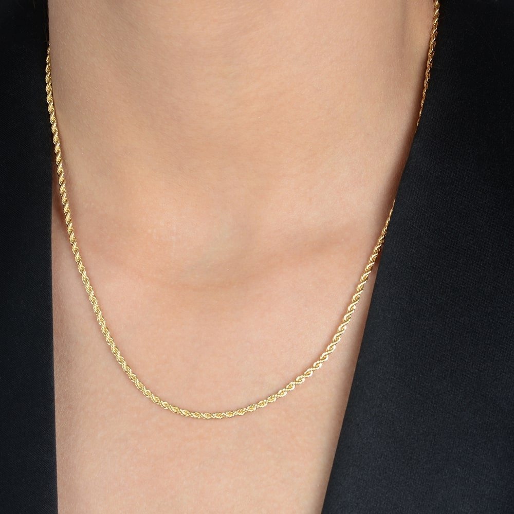 Colar baiano dourado Chaîne Royale Simplicité em detalhe