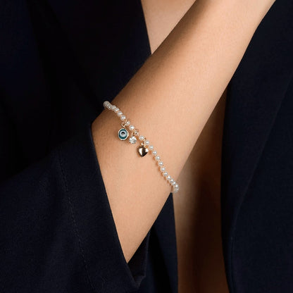 Pulseira dourada Bracelet Protecteur Simplicité em detalhe