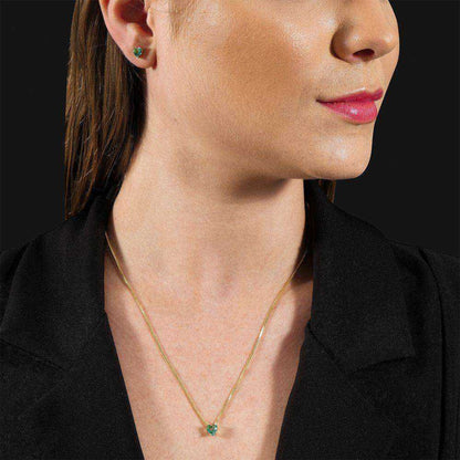Conjunto dourado Ensemble Cœur Émeraude Simplicité em detalhe