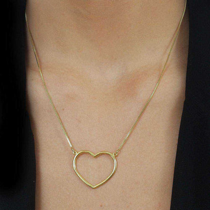Colar dourado Cœur Ajouré Simplicité em detalhe