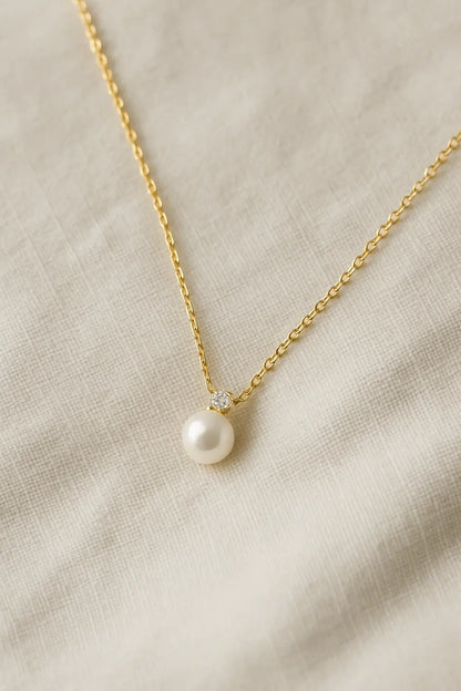 Colar dourado pingente pérola e zircônia brilho Prata 925 Simplicité