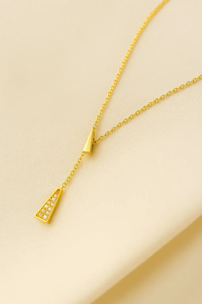 Colar dourado pingente zircônia triangular com tassel delicado Prata 925 Simplicité