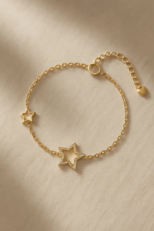 Pulseira dourada pingente estrela vazada design celestial Prata 925 Simplicité